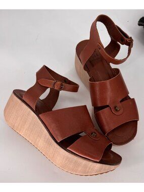 Lili Mill Brown Leather Platform Sandals Women’s Size 40 Italy Adjustable Strap